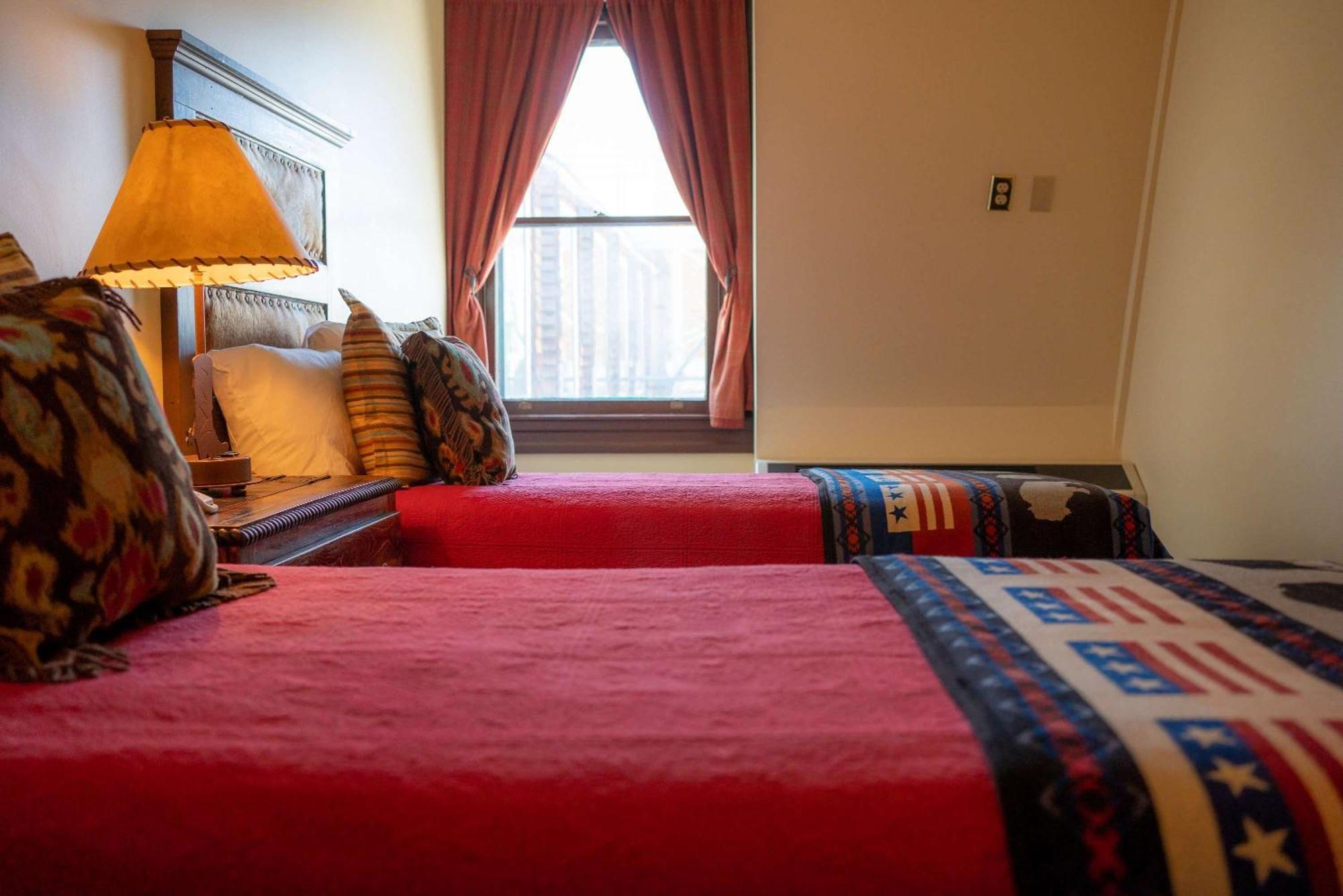 Sheridan Inn - Best Western Signature Collection Bagian luar foto