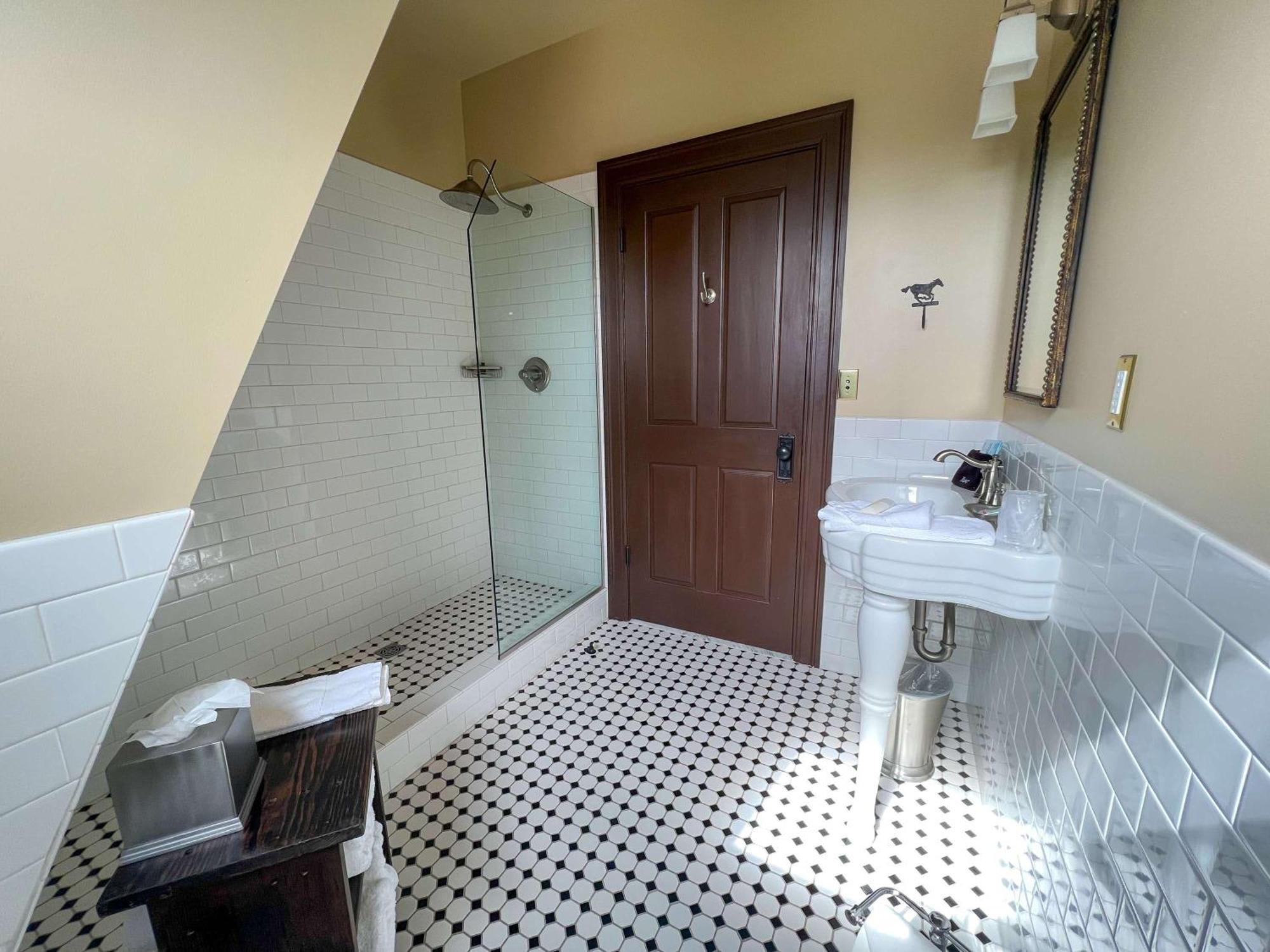 Sheridan Inn - Best Western Signature Collection Bagian luar foto