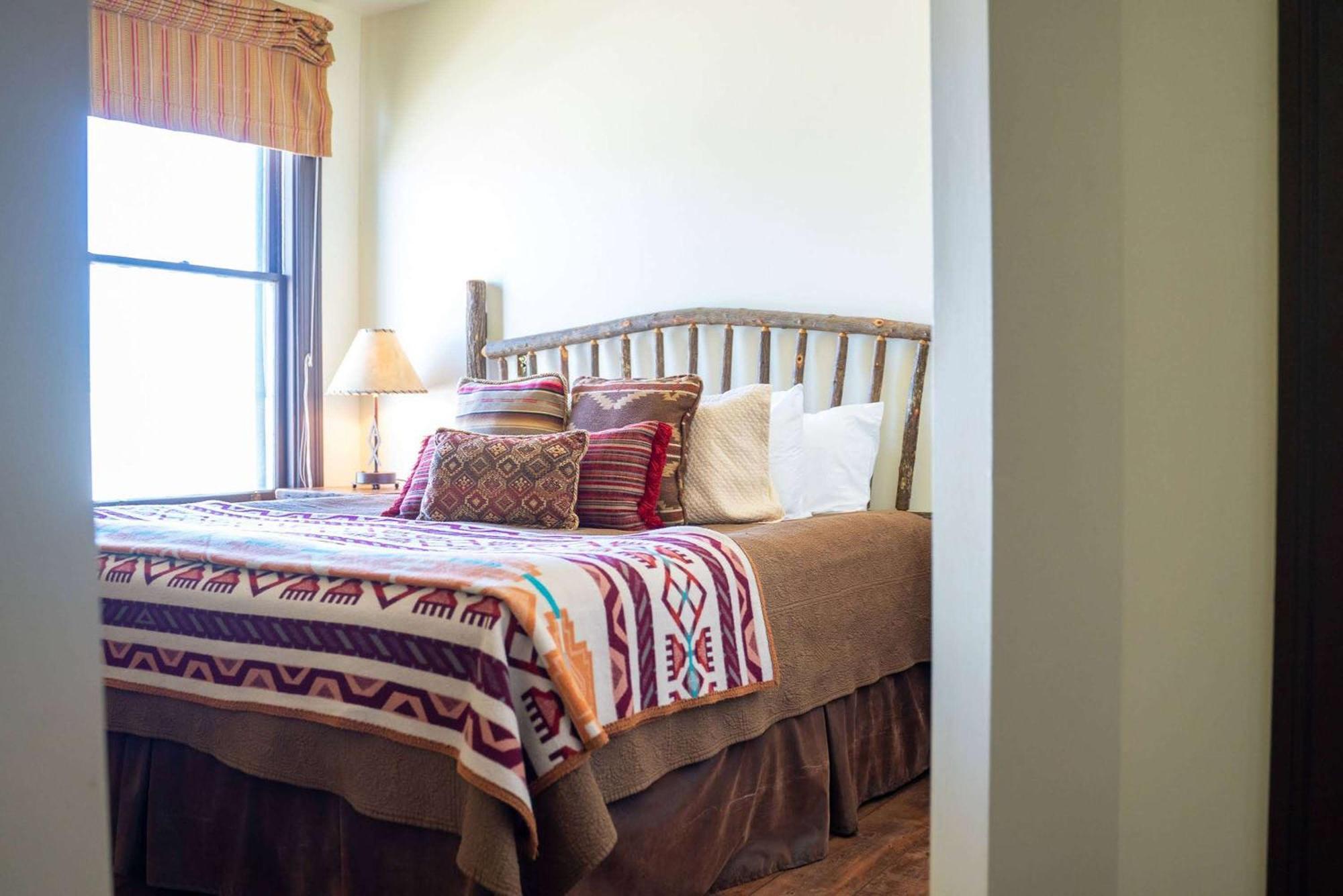 Sheridan Inn - Best Western Signature Collection Bagian luar foto